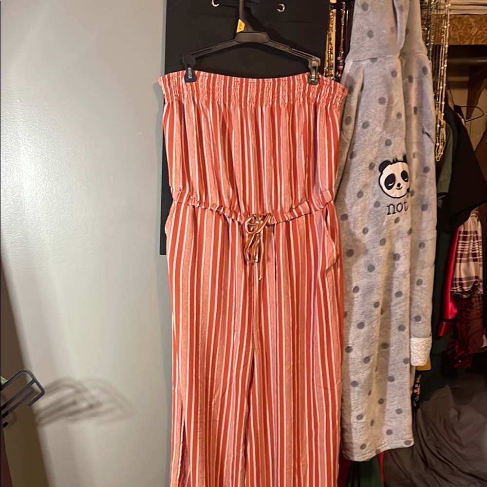 Striped orange sleeveless Jumpsuit